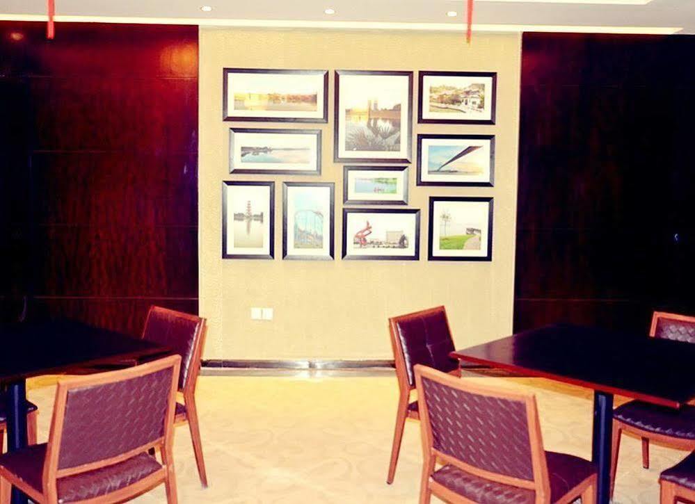 Dongguan Xiangkai Yuerong Hotel Humen Exterior foto